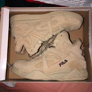 fila tan shoes